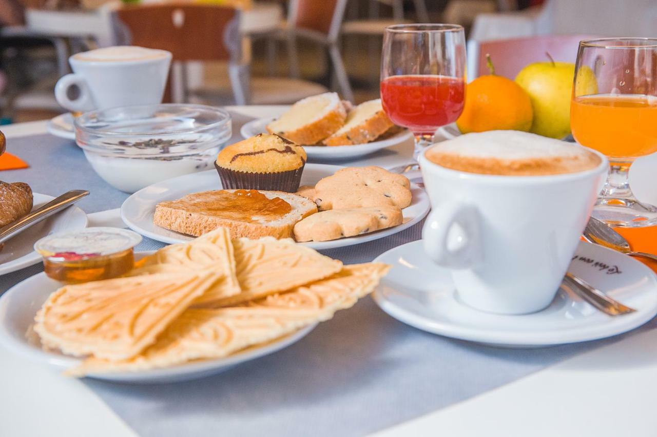 Hotel Prestige Montesilvano Marina Zewnętrze zdjęcie
