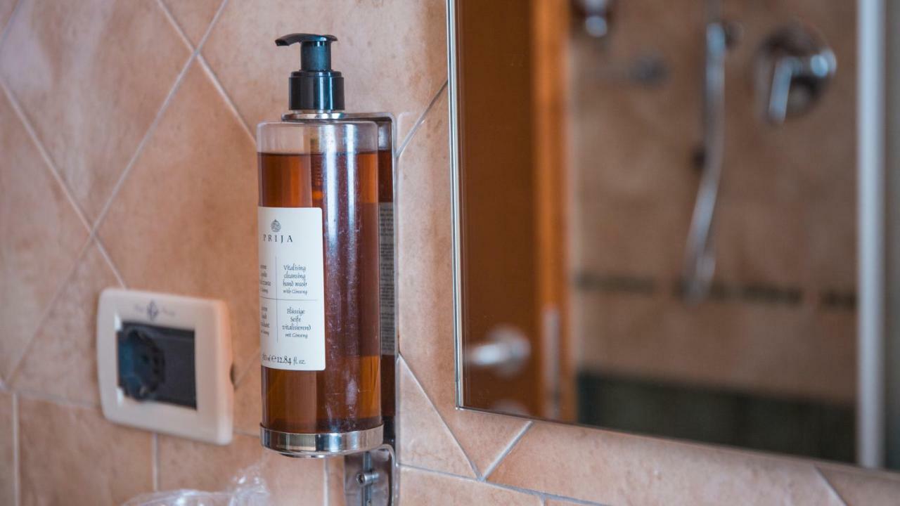 Hotel Prestige Montesilvano Marina Zewnętrze zdjęcie